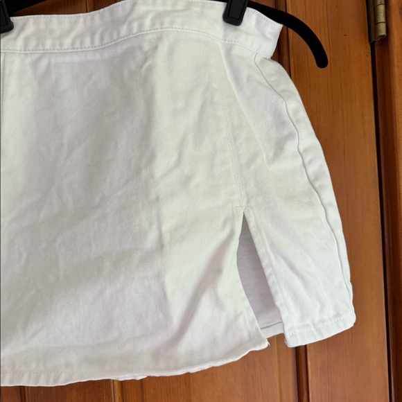 Revolve Lioness white Mini Skirt - Picture 2 of 4